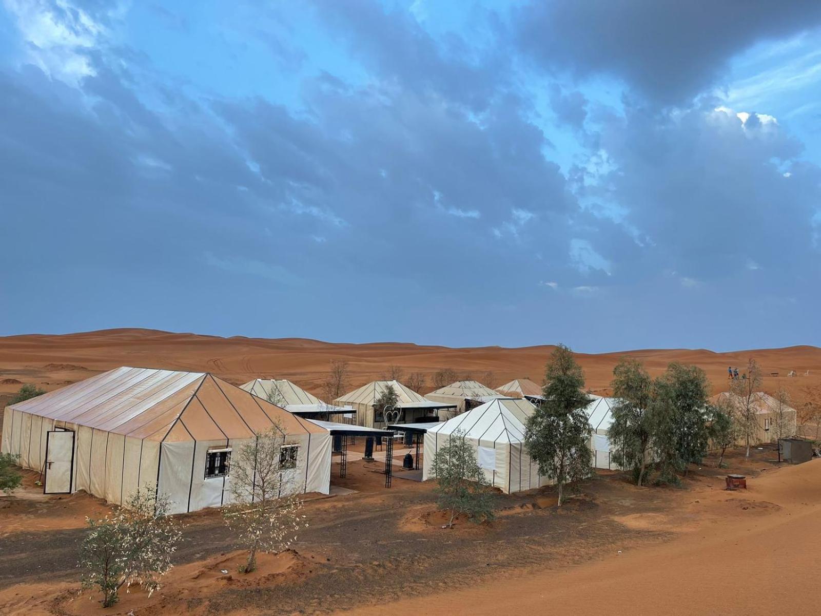 Hotel Sahara Traveling Camp Merzouga Zewnętrze zdjęcie